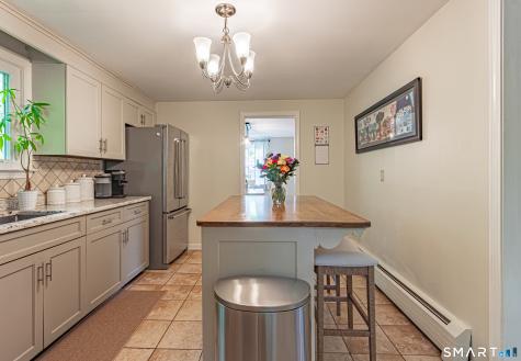 38 Mountain Road Woodbury CT 06798