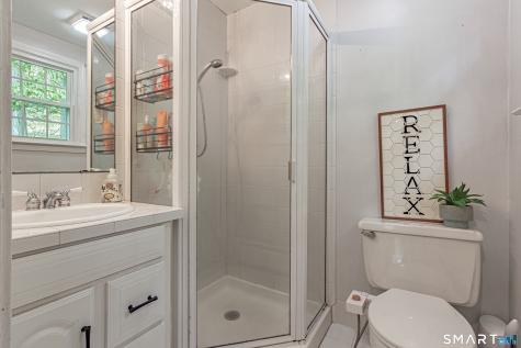 38 Mountain Road Woodbury CT 06798