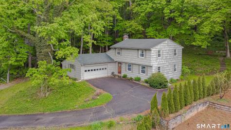38 Mountain Road Woodbury CT 06798