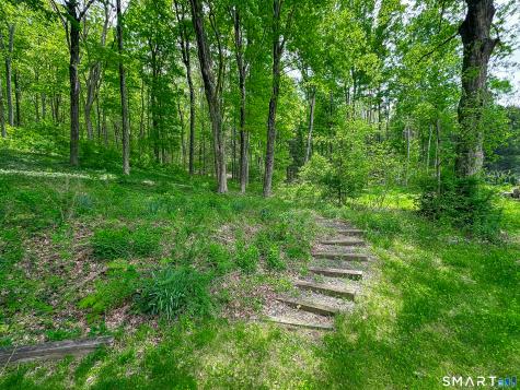 38 Mountain Road Woodbury CT 06798
