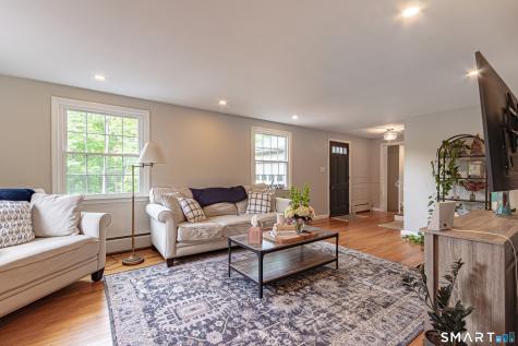 38 Mountain Road Woodbury CT 06798