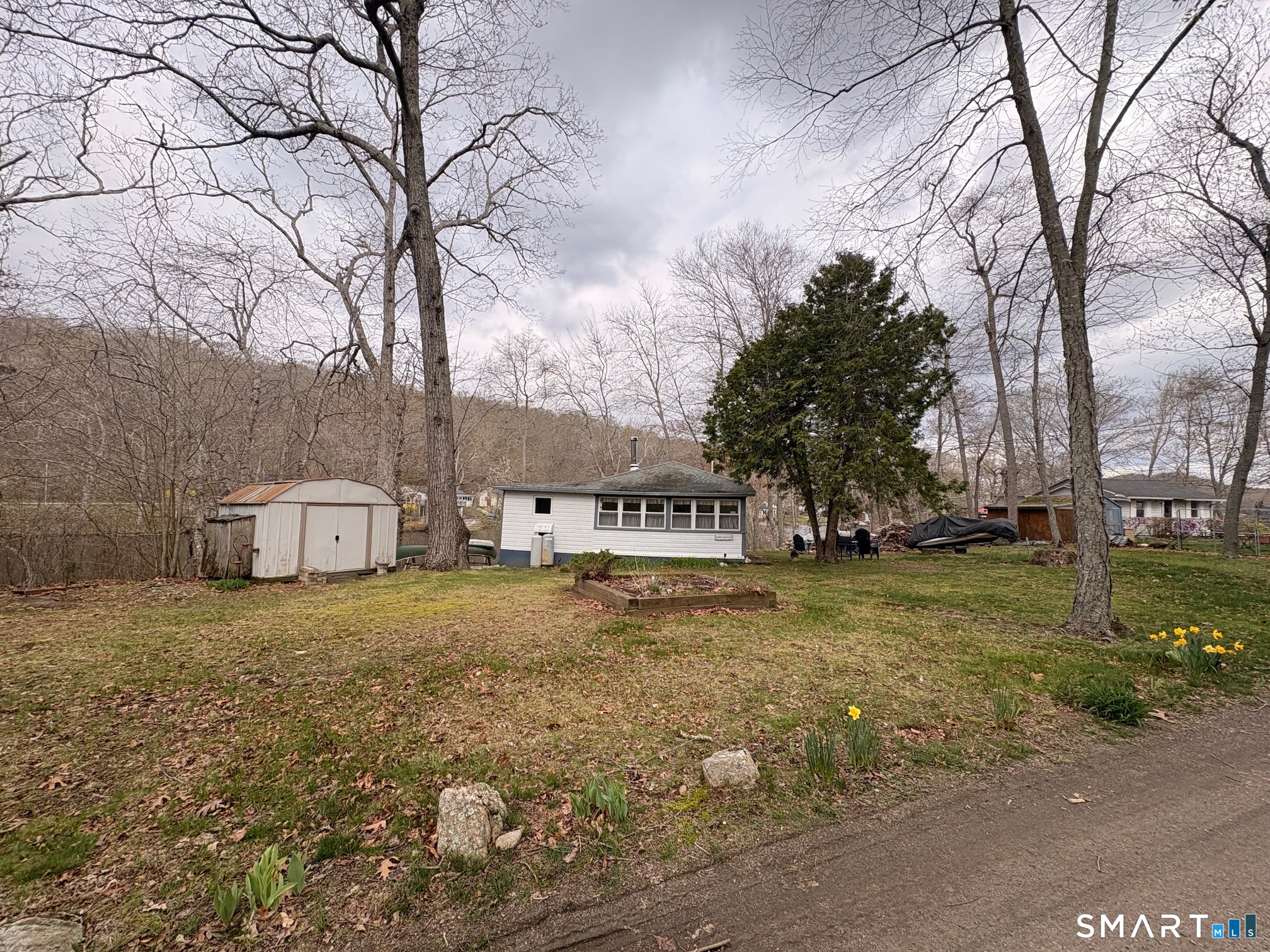 4 Long Pond South Road Ledyard CT 06339