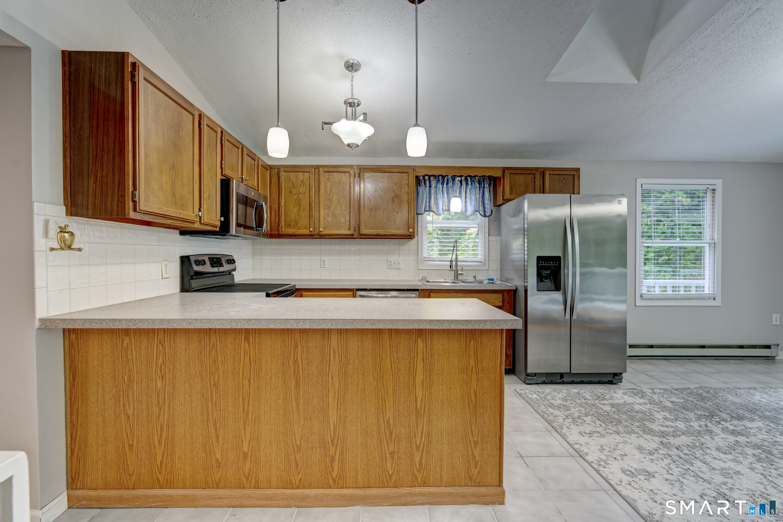 17 Blaine Avenue Clinton CT 06413