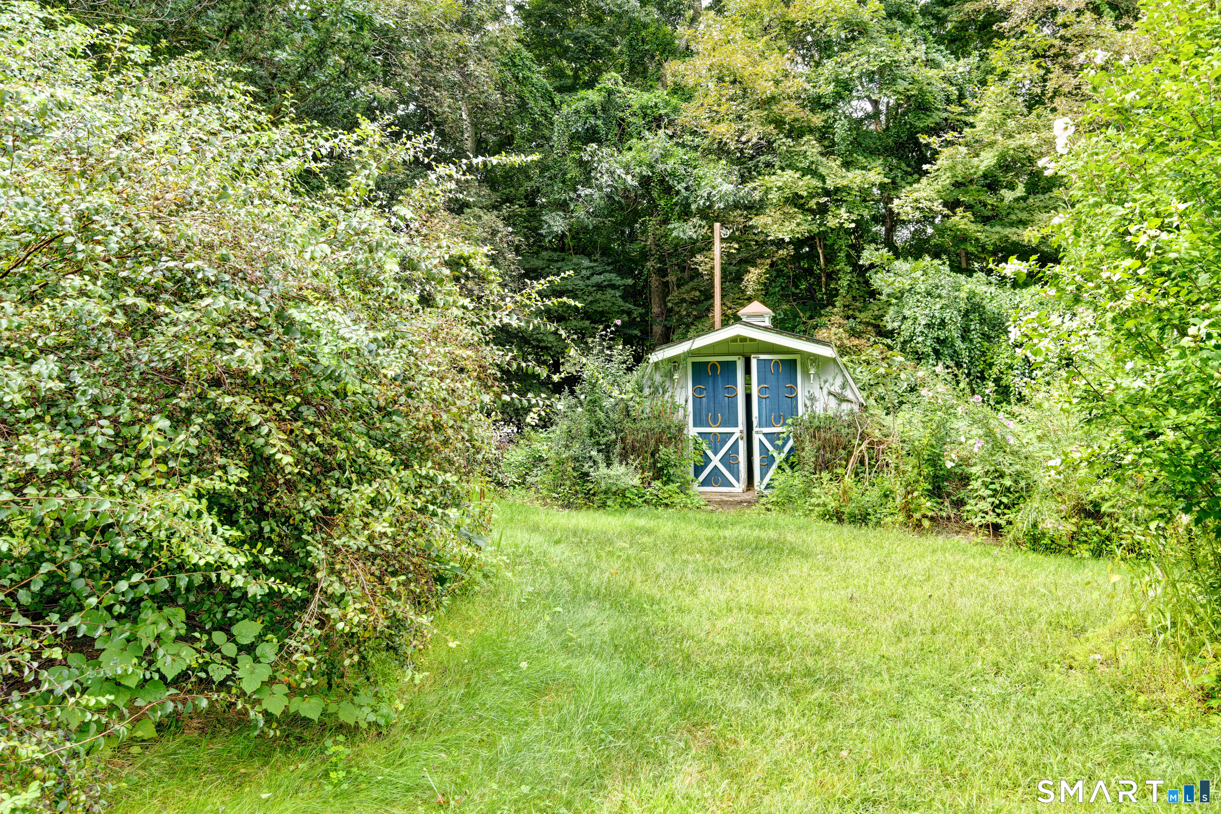 17 Blaine Avenue Clinton CT 06413