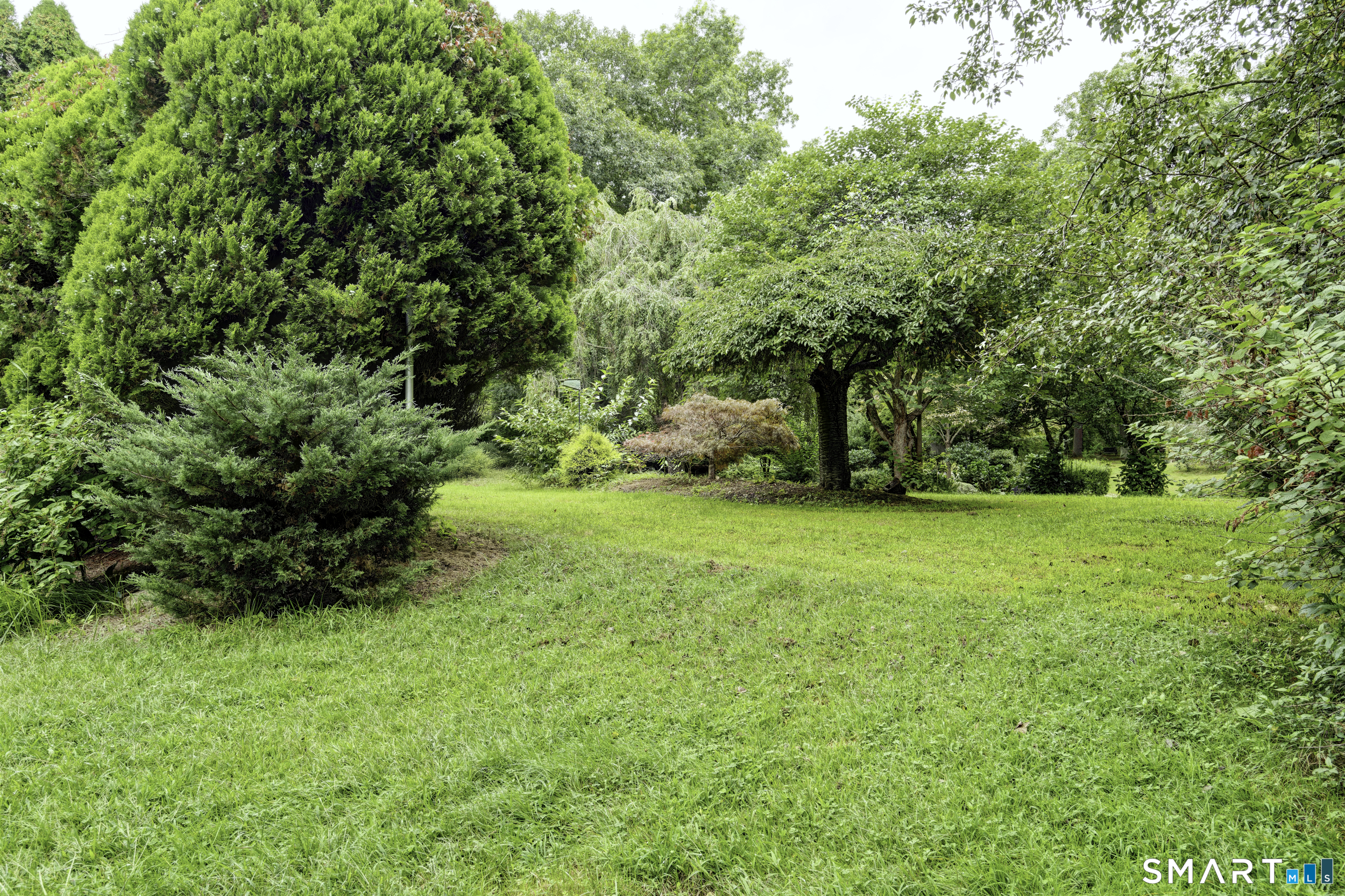 17 Blaine Avenue Clinton CT 06413