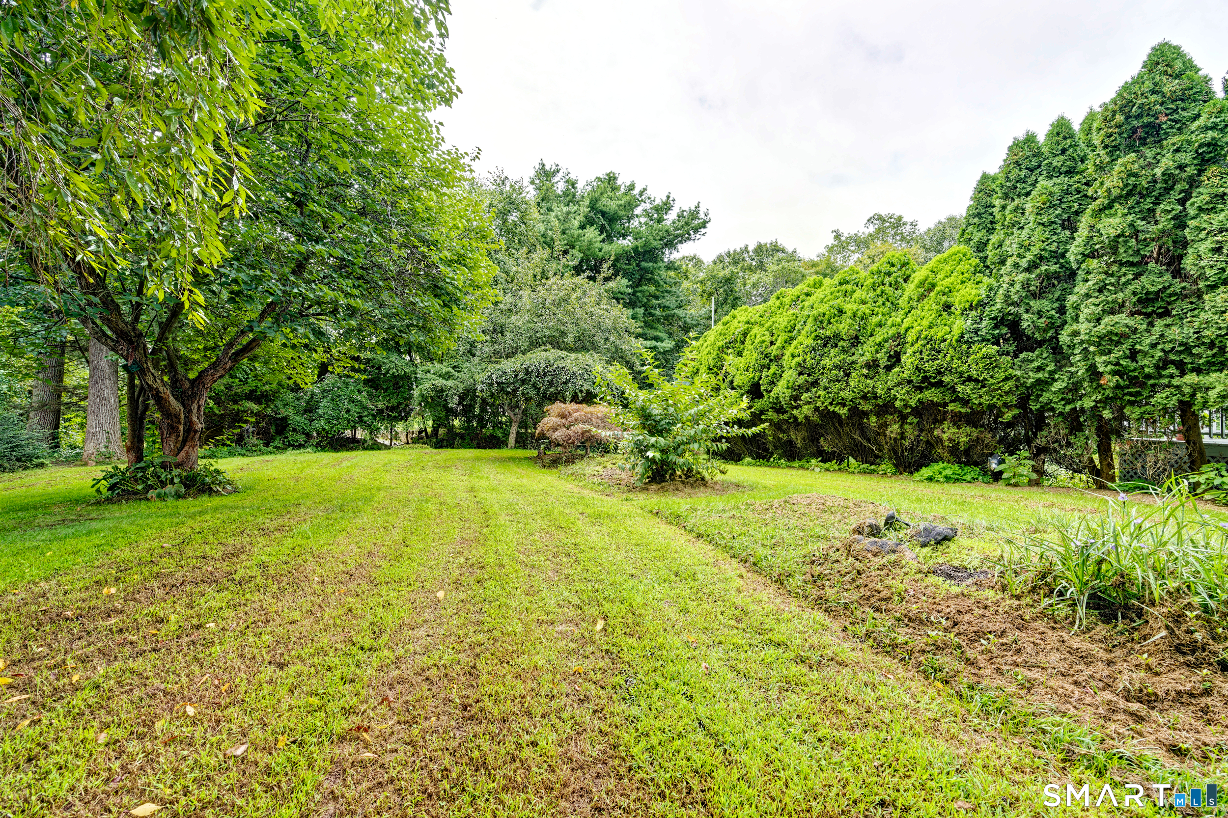 17 Blaine Avenue Clinton CT 06413