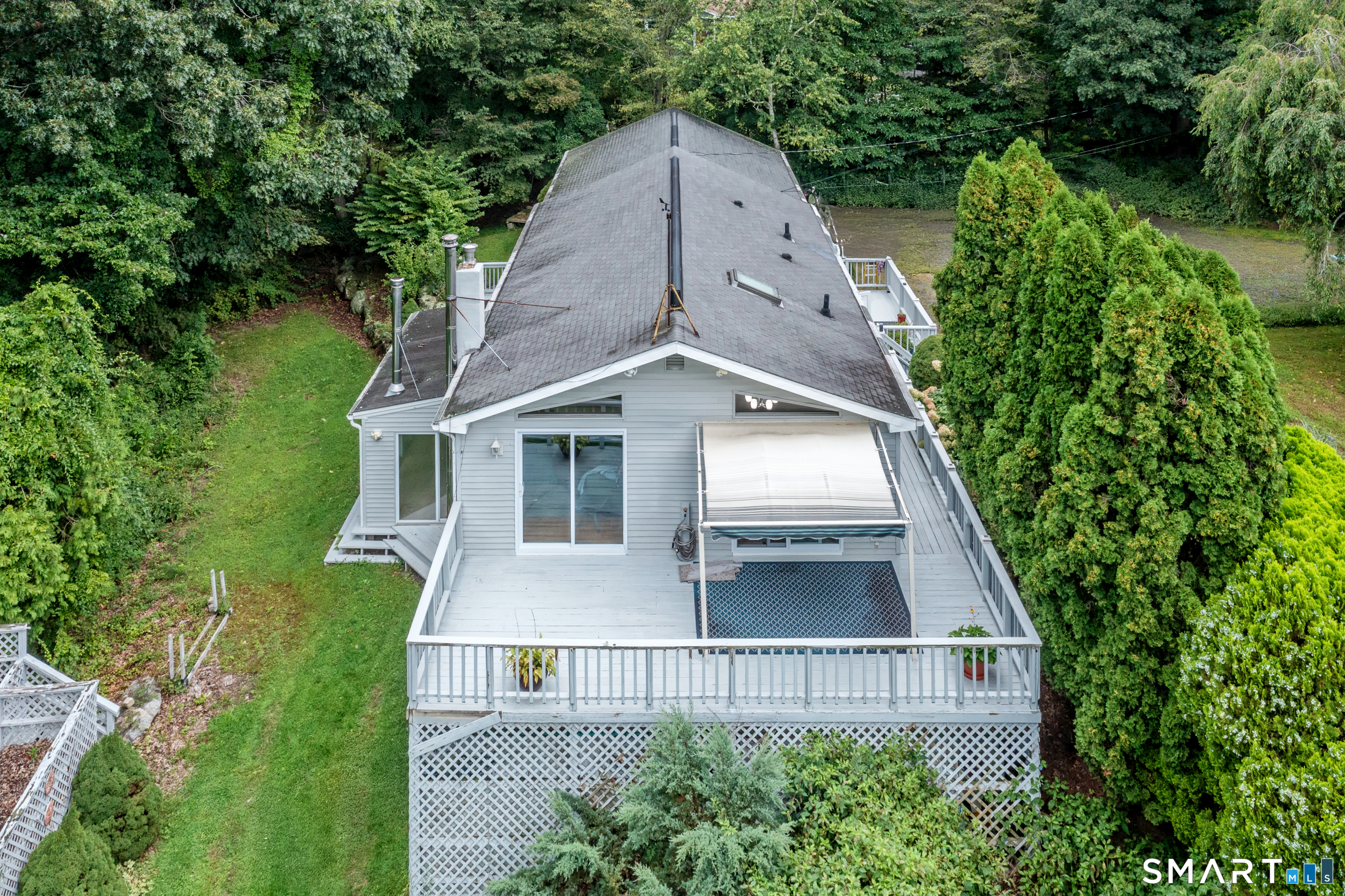 17 Blaine Avenue Clinton CT 06413