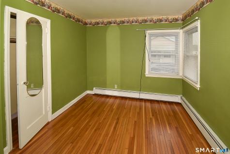 20 Salem Road East Hartford CT 06118