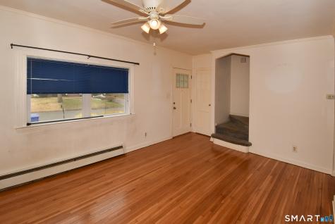 20 Salem Road East Hartford CT 06118