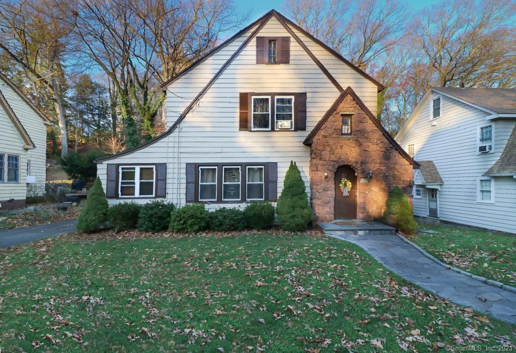 37 Hemlock Road New Haven CT 06515