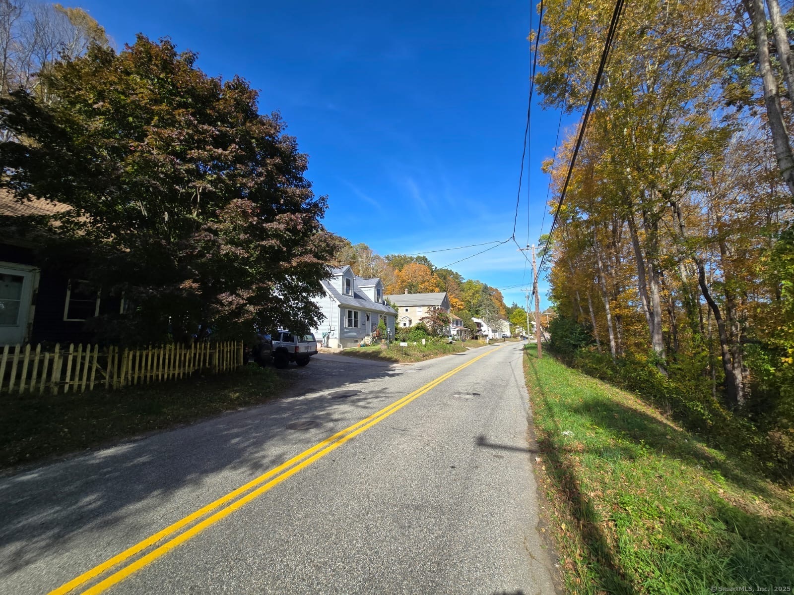 30 Riverside Drive Sprague CT 06330