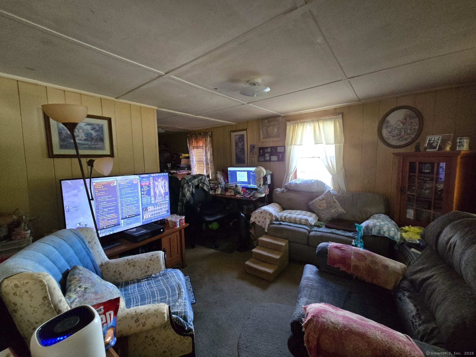 30 Riverside Drive Sprague CT 06330