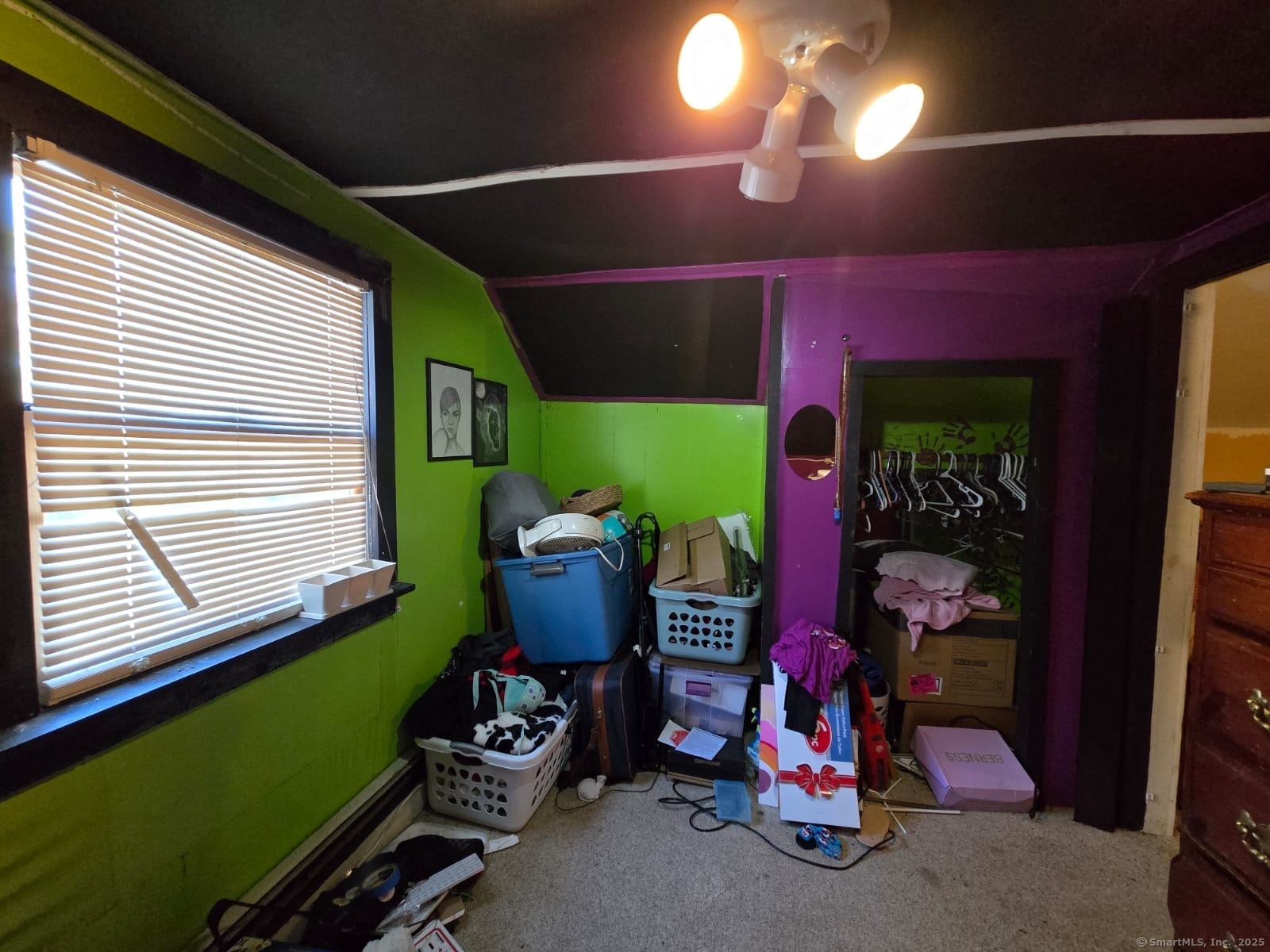 30 Riverside Drive Sprague CT 06330