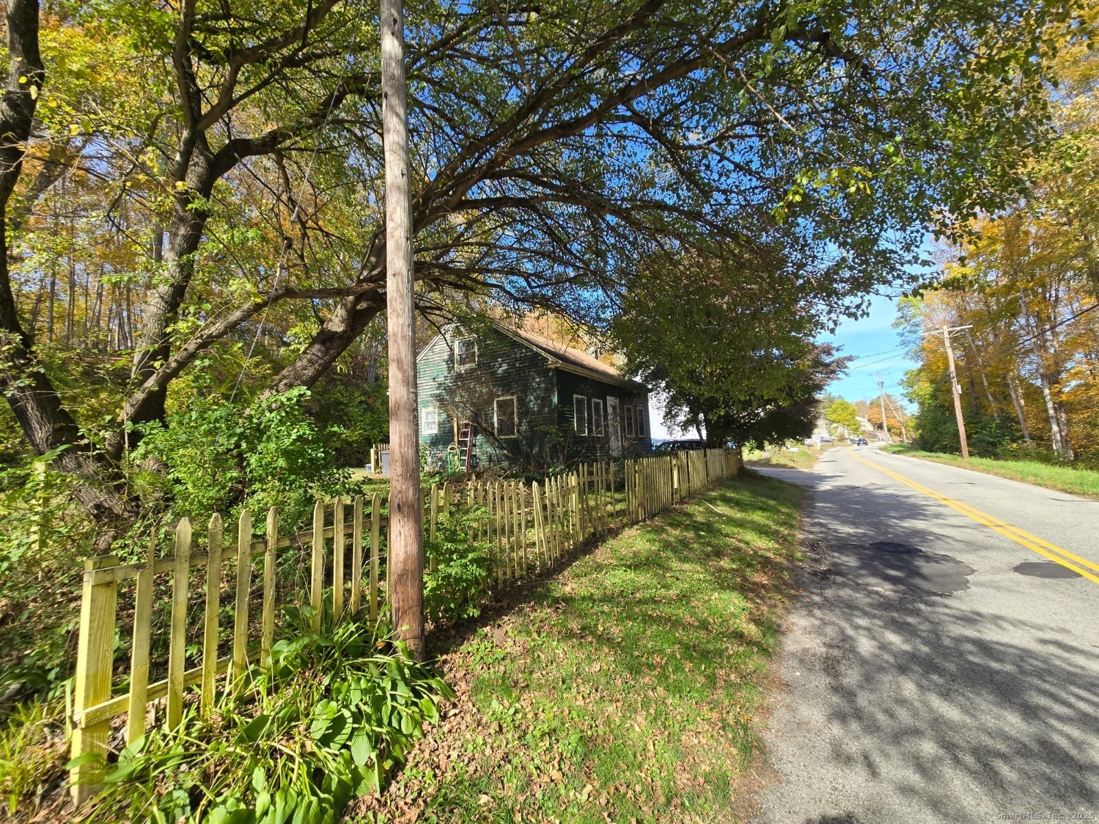 30 Riverside Drive Sprague CT 06330