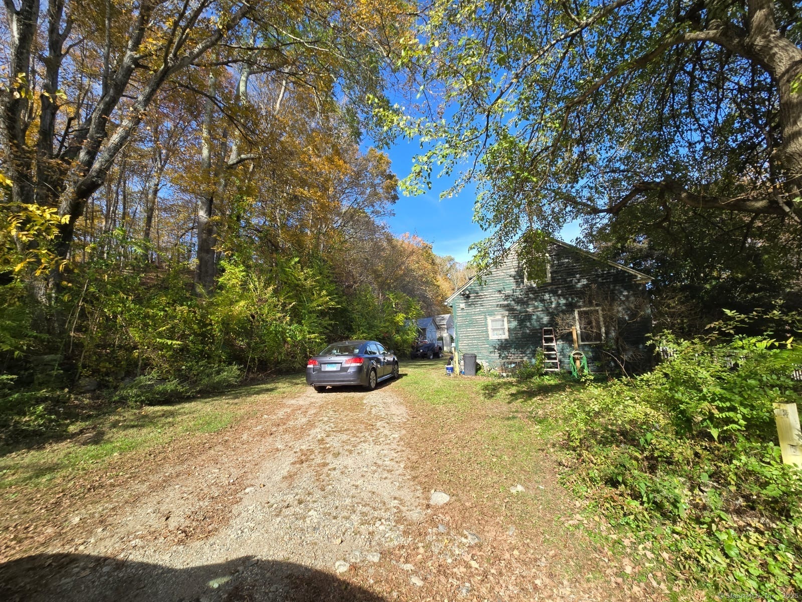 30 Riverside Drive Sprague CT 06330