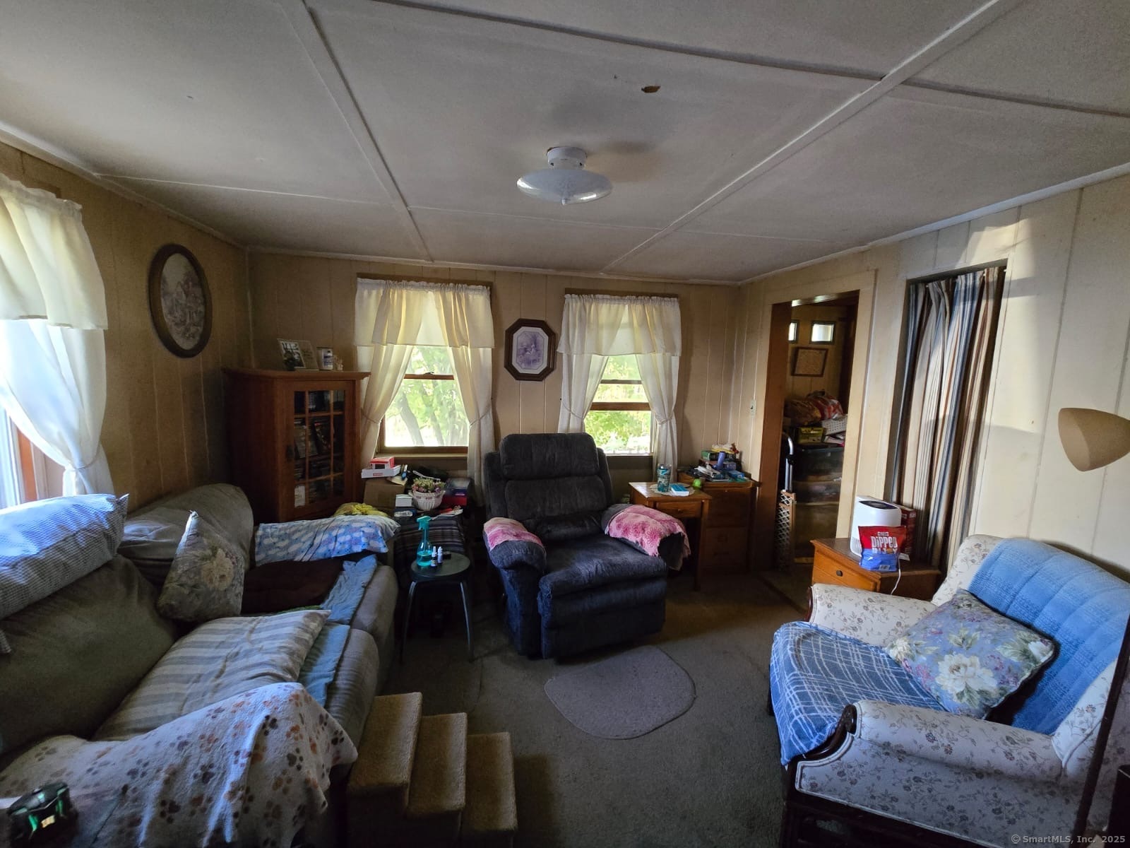 30 Riverside Drive Sprague CT 06330