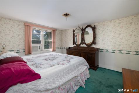 113 Beacon Street Bristol CT 06010