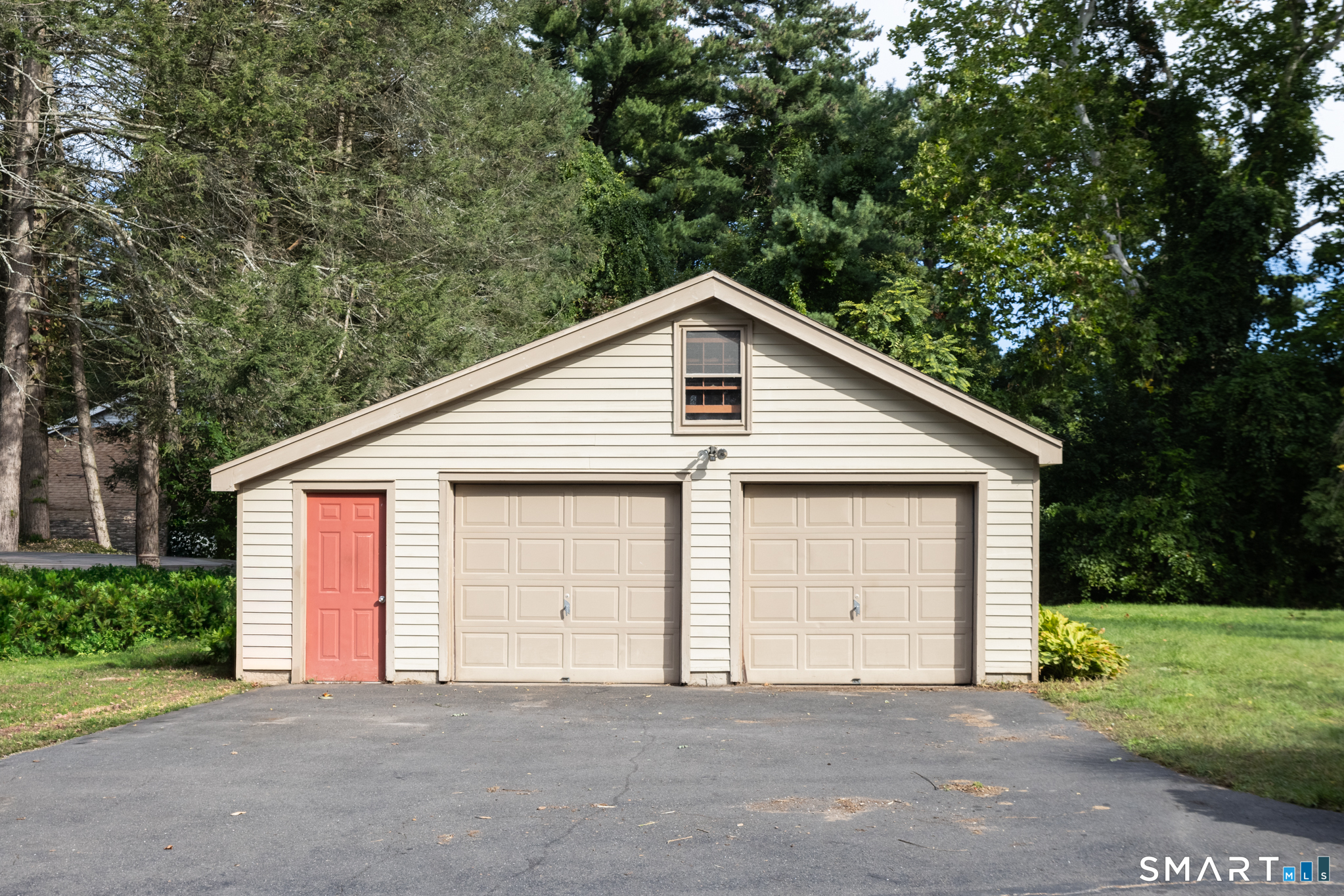 113 Beacon Street Bristol CT 06010