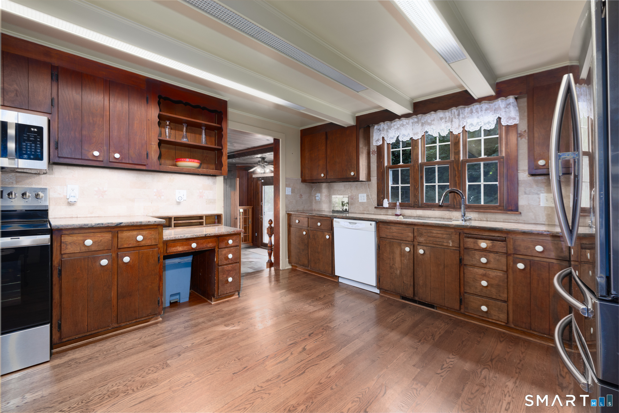 113 Beacon Street Bristol CT 06010
