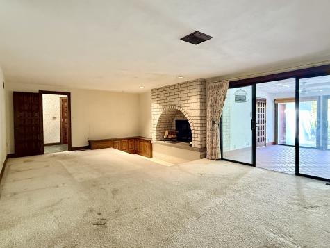 15 Bunker Hill Road Canton CT 06019