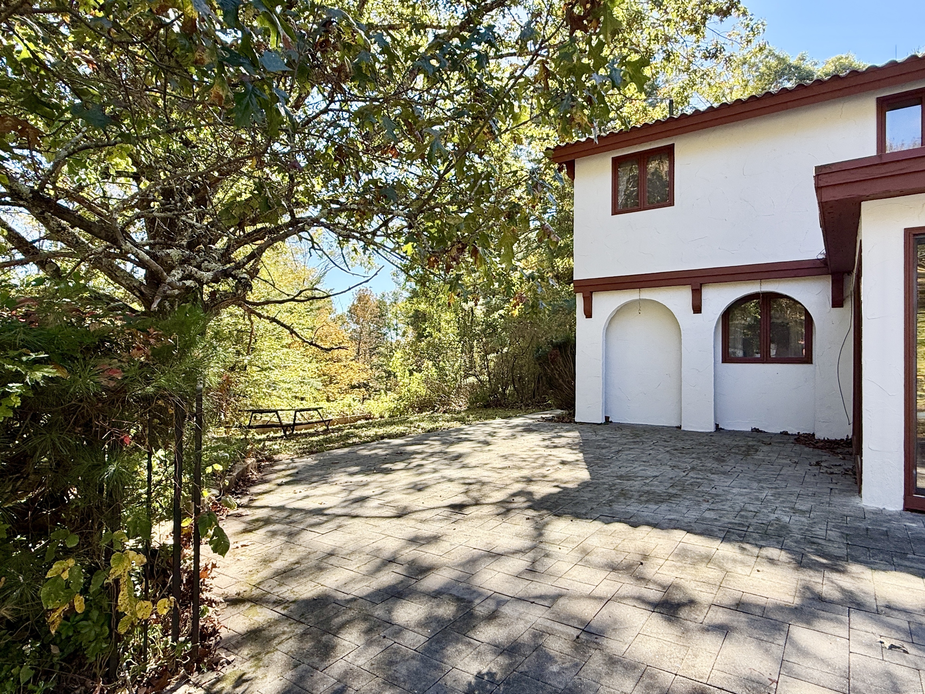 15 Bunker Hill Road Canton CT 06019