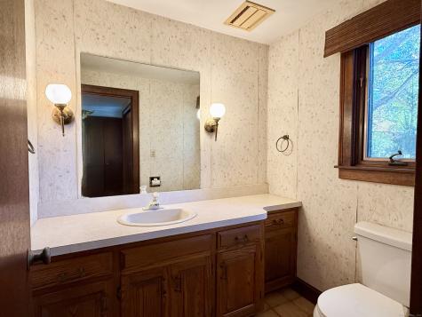 15 Bunker Hill Road Canton CT 06019