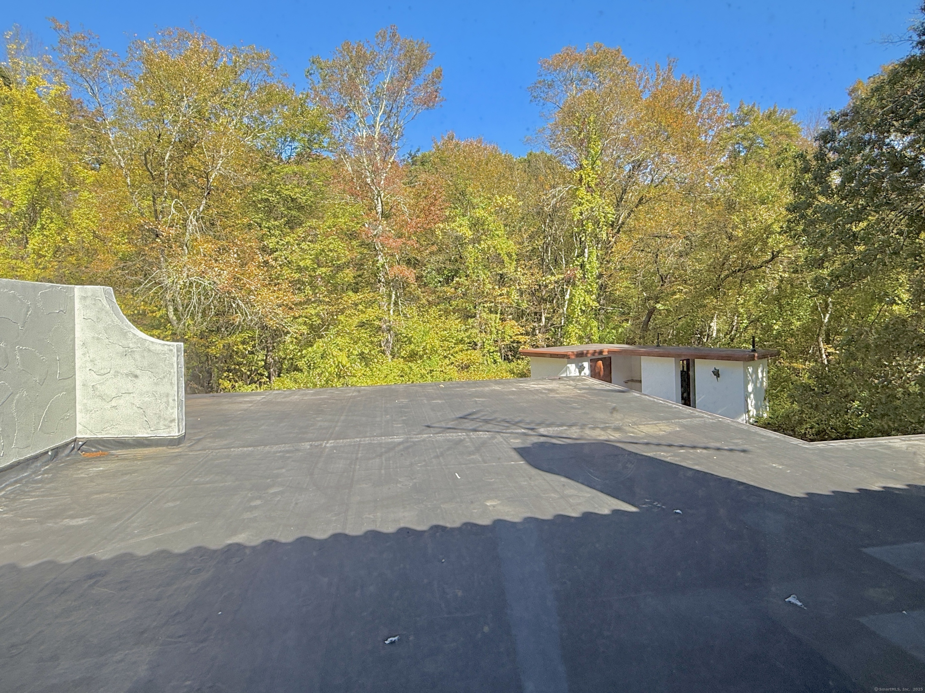 15 Bunker Hill Road Canton CT 06019