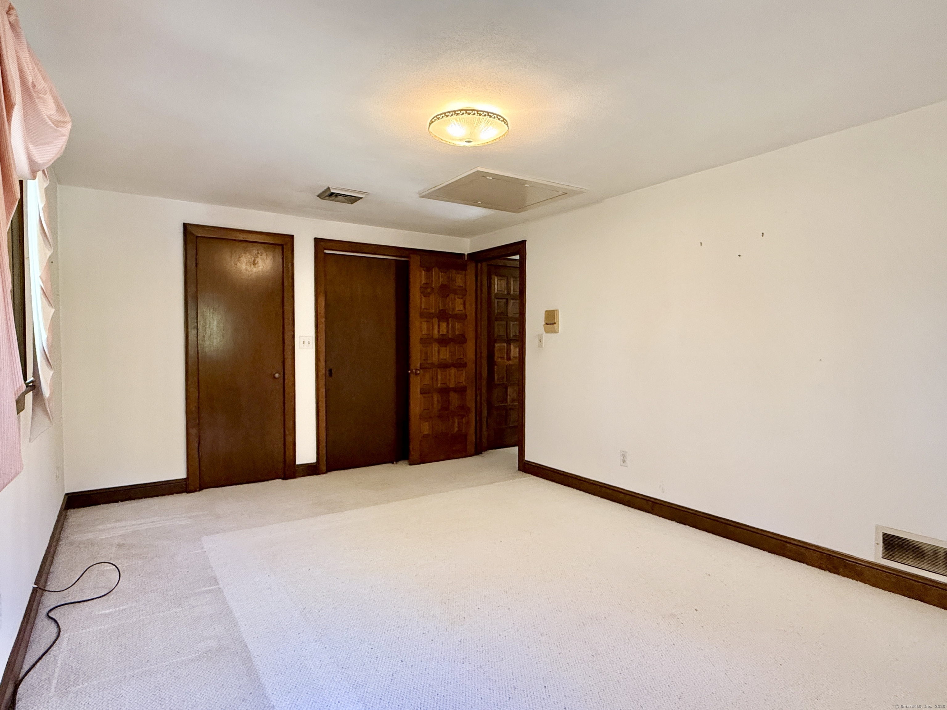 15 Bunker Hill Road Canton CT 06019