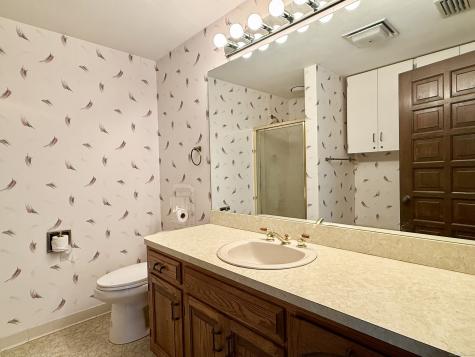 15 Bunker Hill Road Canton CT 06019