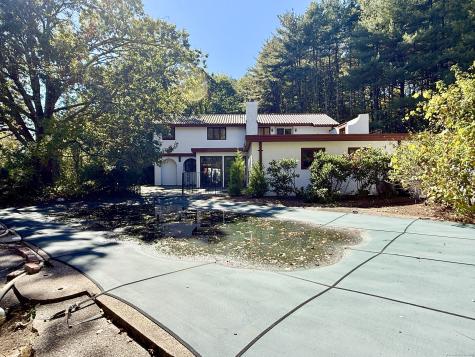 15 Bunker Hill Road Canton CT 06019