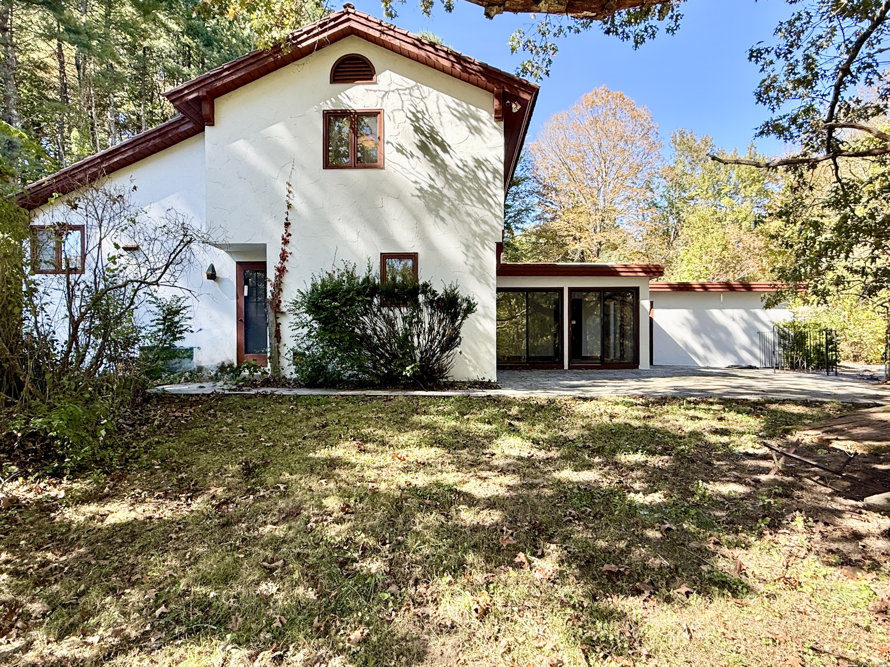 15 Bunker Hill Road Canton CT 06019