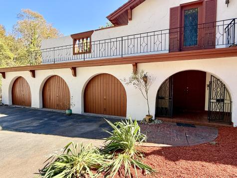 15 Bunker Hill Road Canton CT 06019