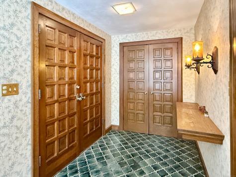 15 Bunker Hill Road Canton CT 06019