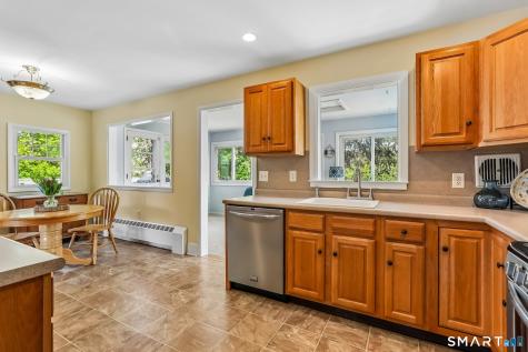 6 Country Ridge Road Danbury CT 06811