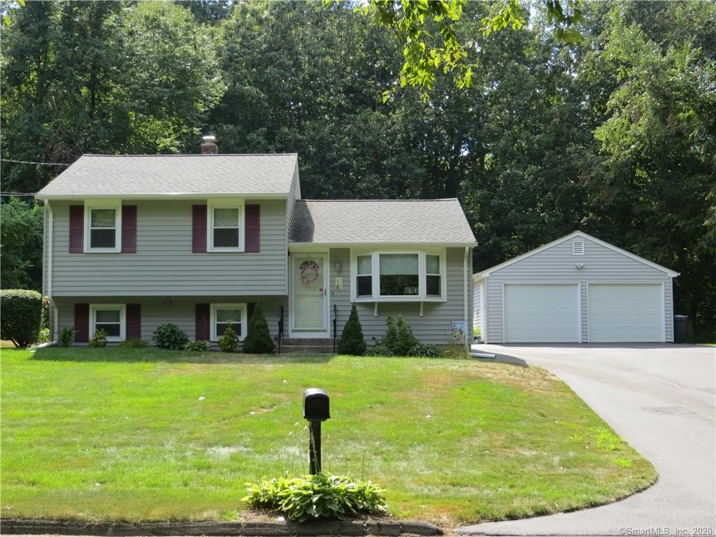 16 Ridgeland Road Wallingford CT 06492