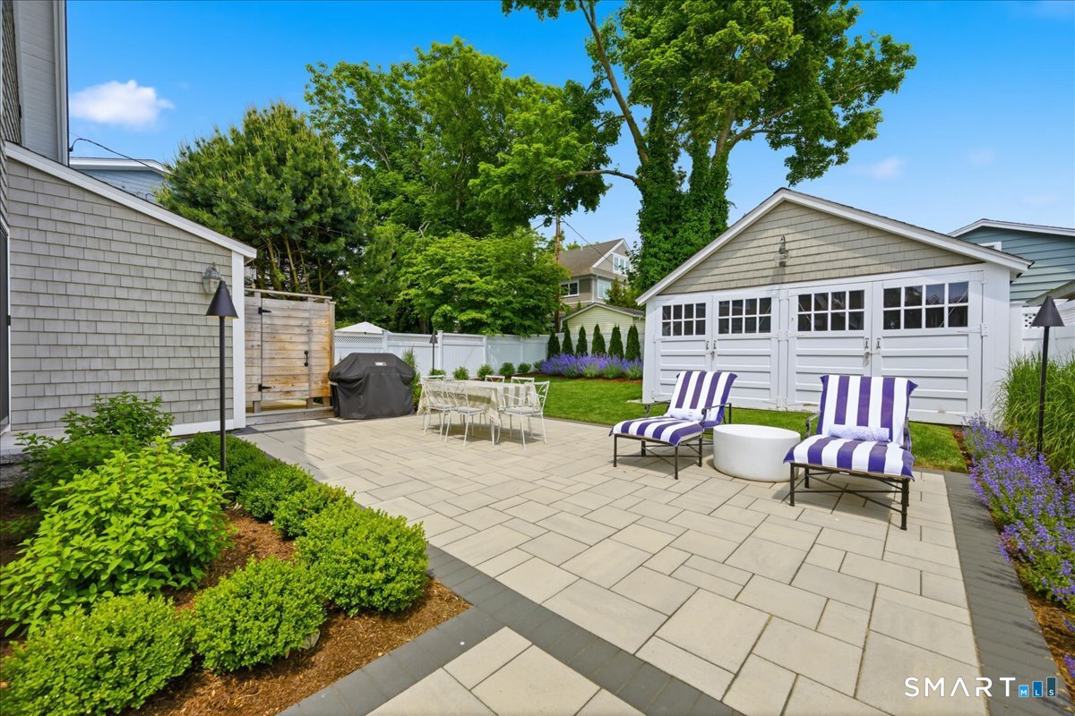97 East Wharf Road Madison CT 06443