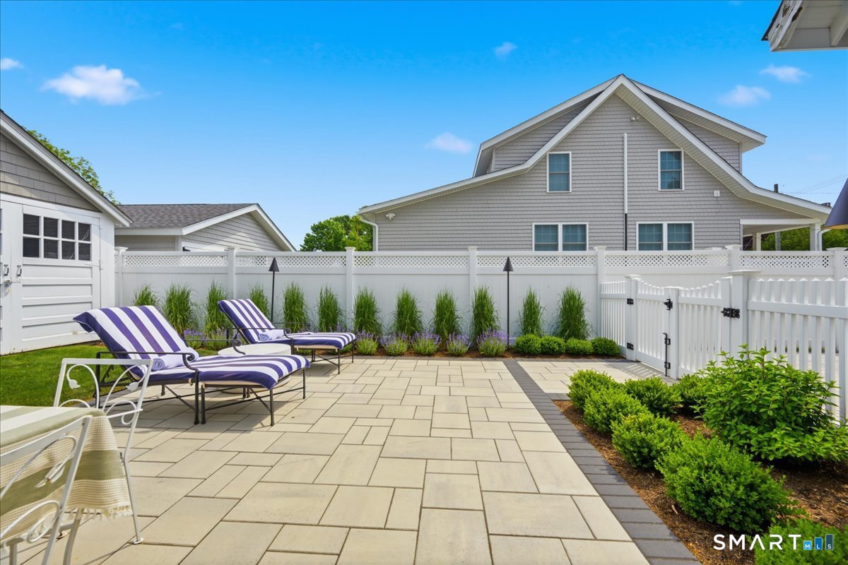97 East Wharf Road Madison CT 06443