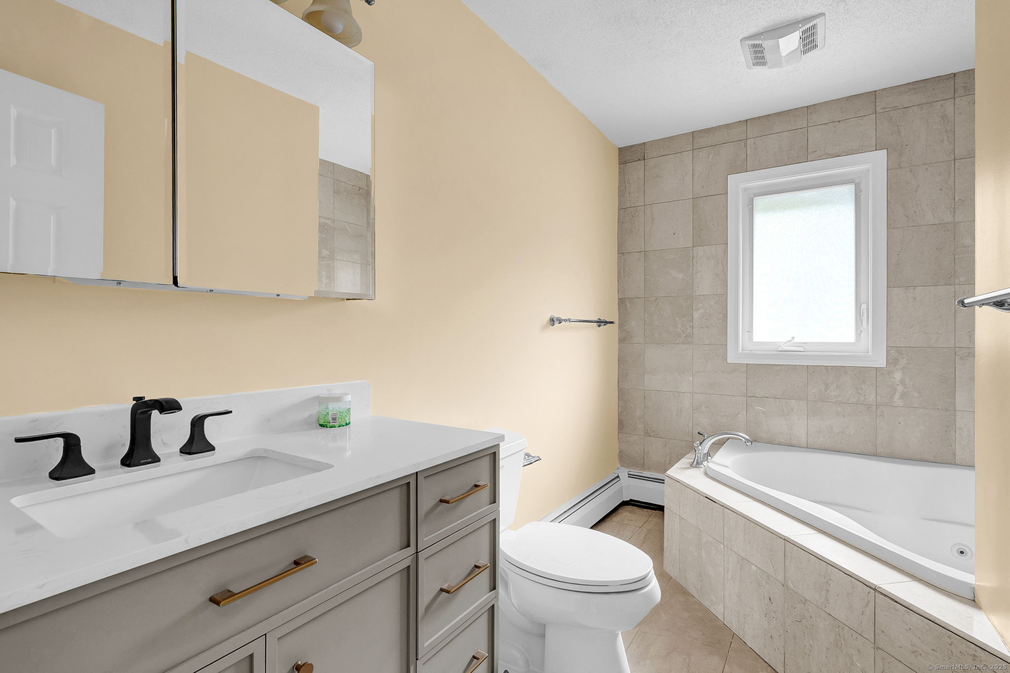 37 West Normandy Drive West Hartford CT 06107