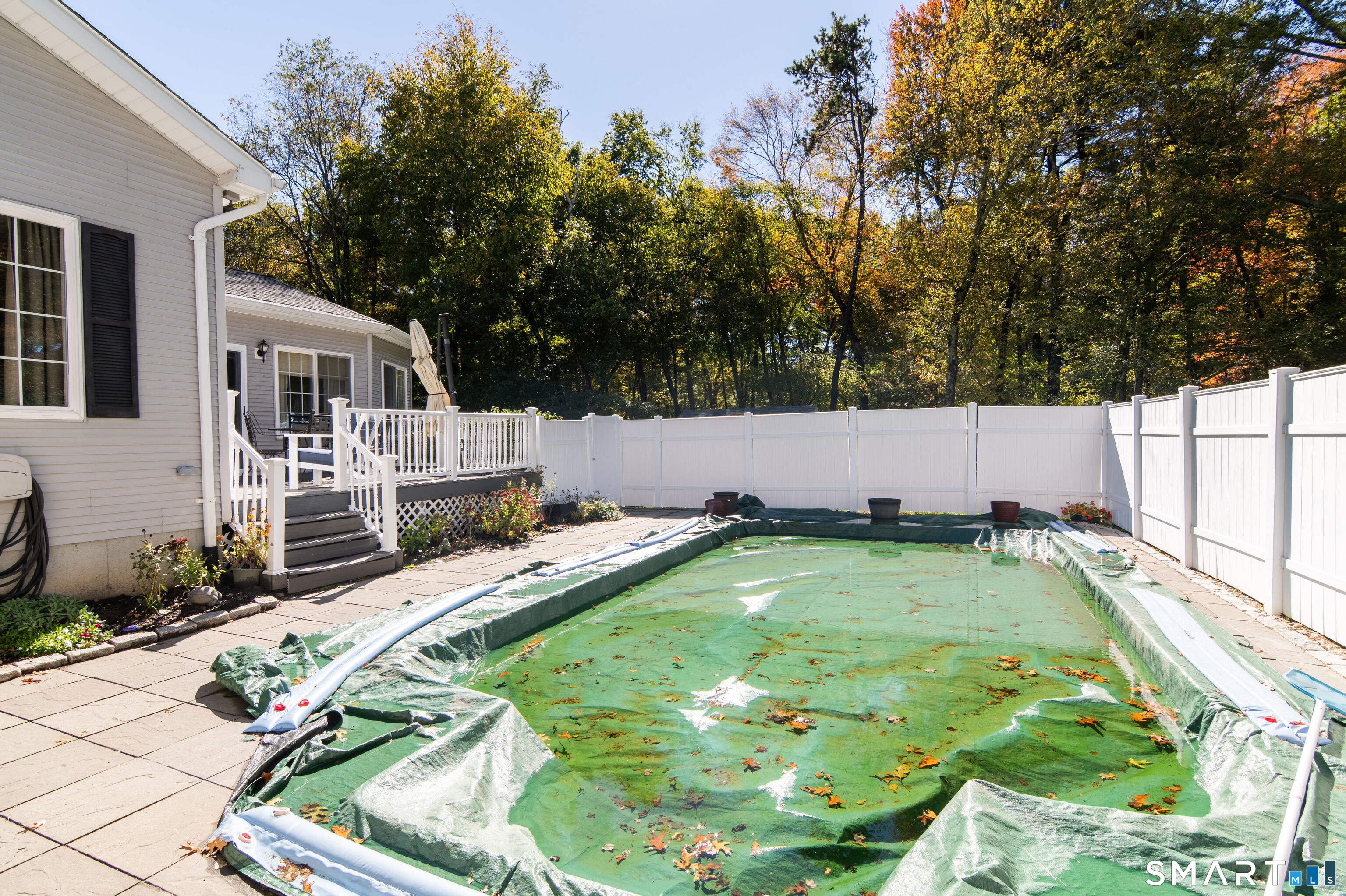 17 Vezina Drive Killingly CT 06239