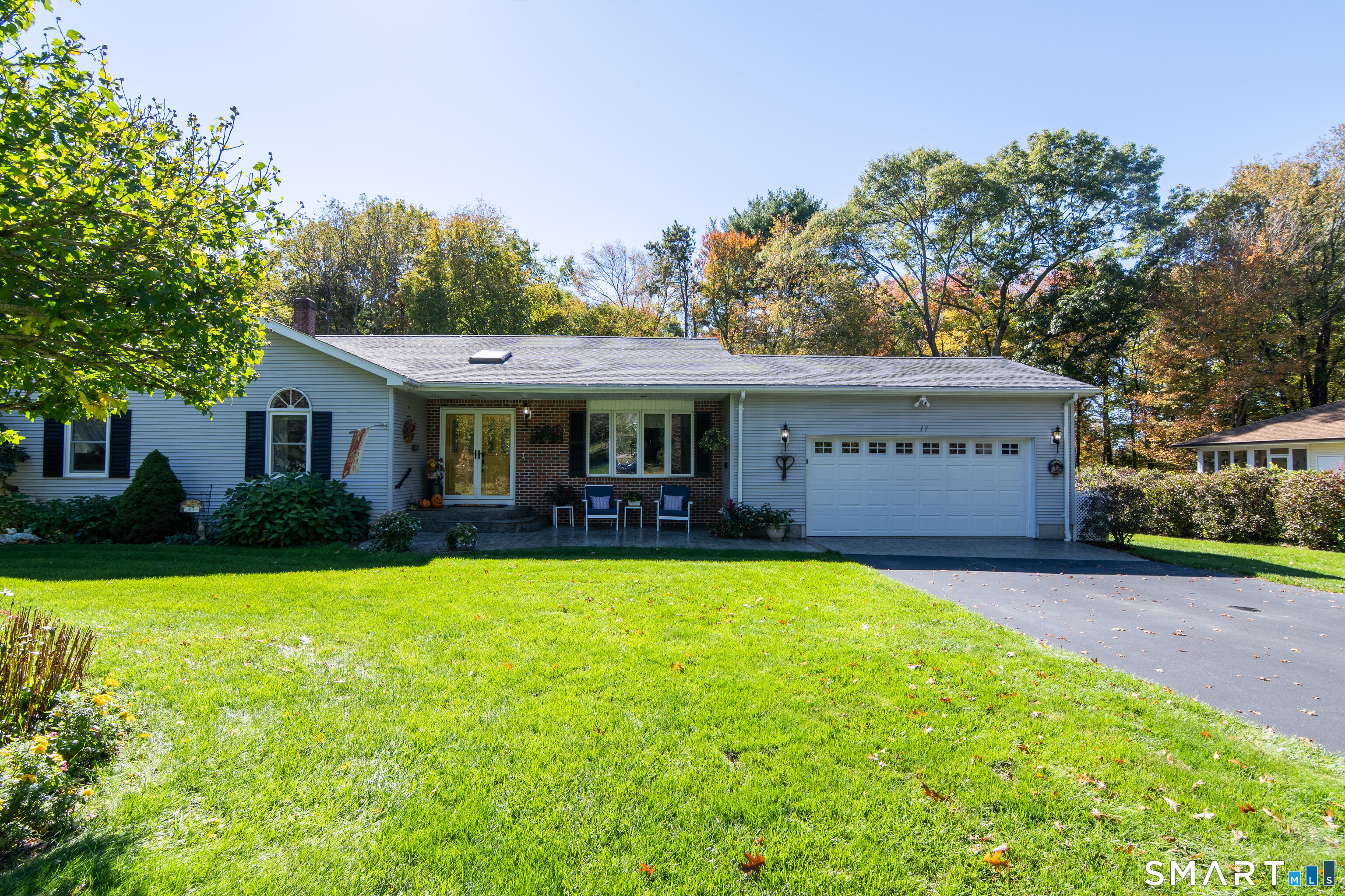 17 Vezina Drive Killingly CT 06239