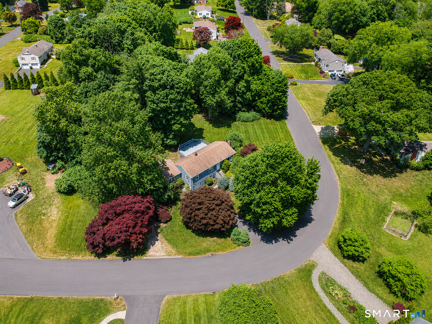 608 Avon Drive Orange CT 06477