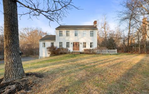 19 Jacobson Farm Road East Hampton CT 06424