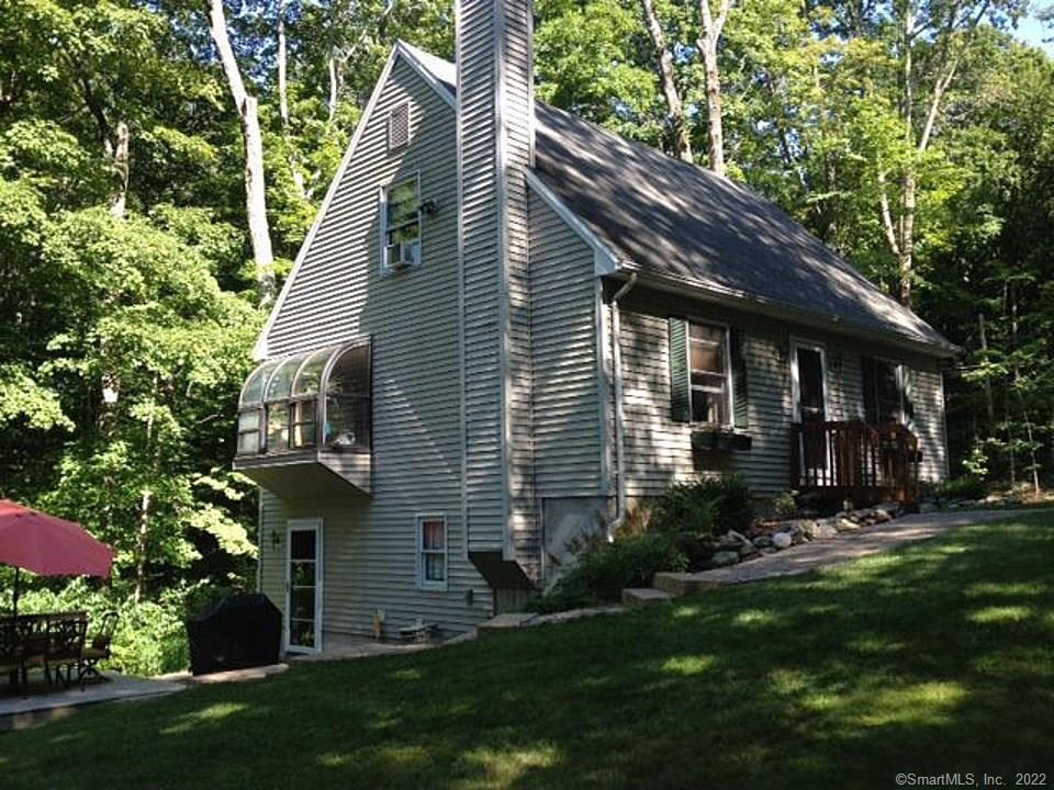 7 Jurovaty Road Andover CT 06232