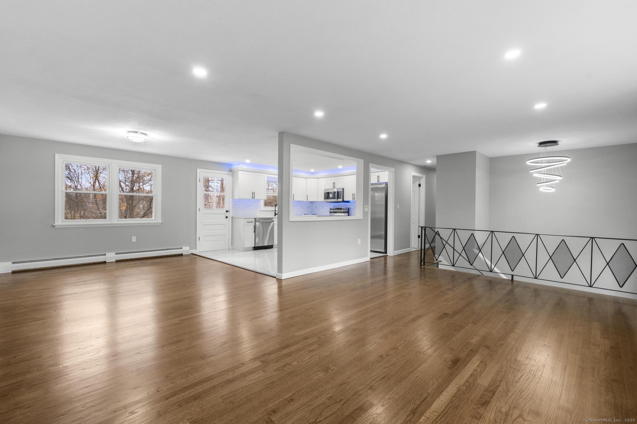 25 Filley Street Bloomfield CT 06002