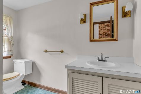 35 Oakridge Drive Old Lyme CT 06371