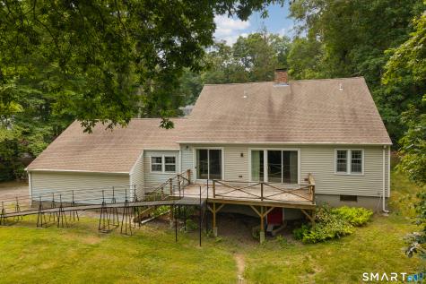 35 Oakridge Drive Old Lyme CT 06371
