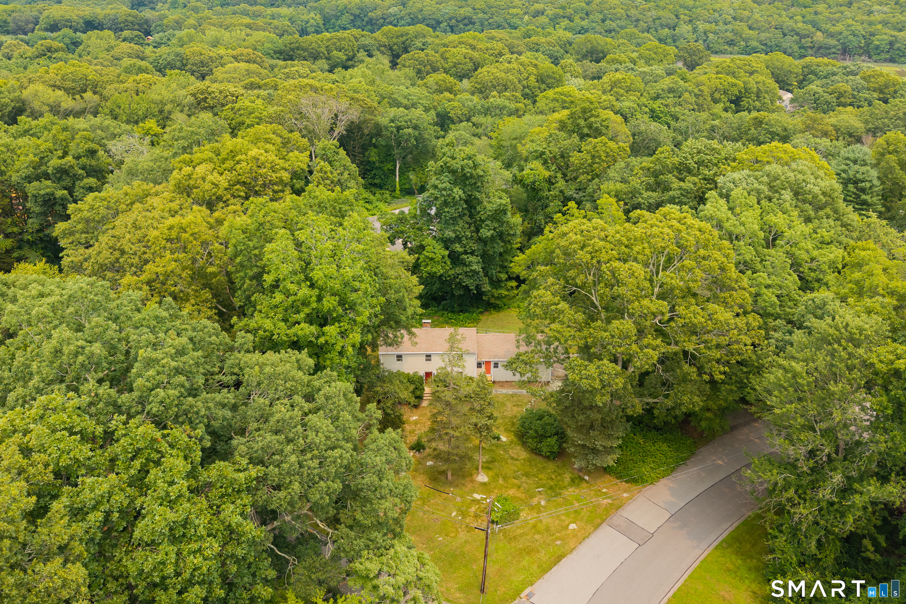 35 Oakridge Drive Old Lyme CT 06371