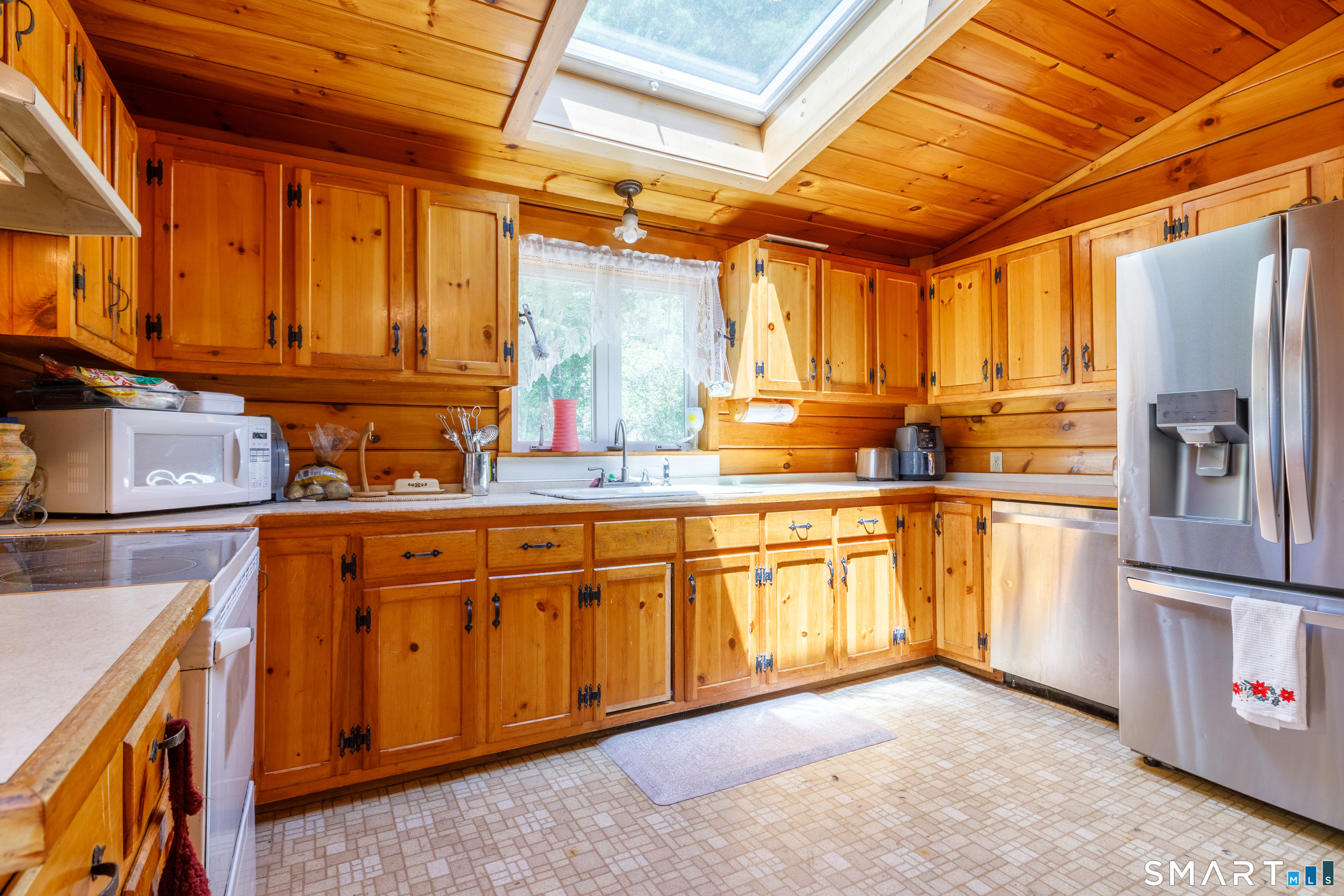 366 Fabyan Road Thompson CT 06255