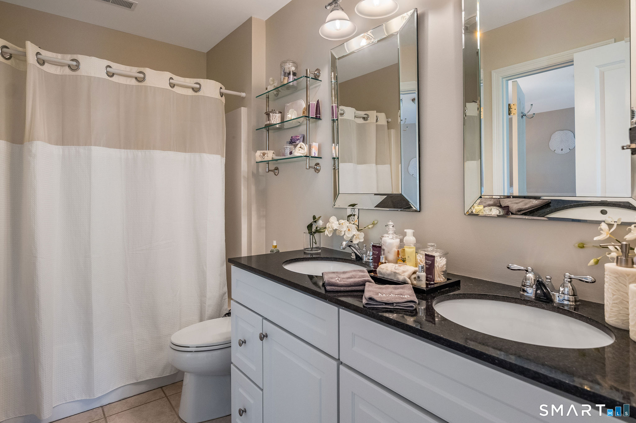 21-1 Haywagon Drive Old Lyme CT 06371