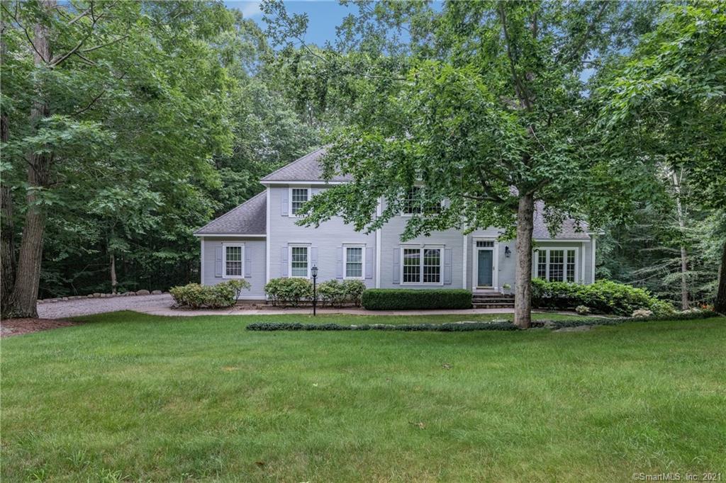 38 South Winds Drive Essex CT 06426